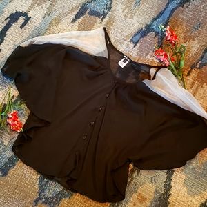 3 for $7💖 Lily White sheer blouse